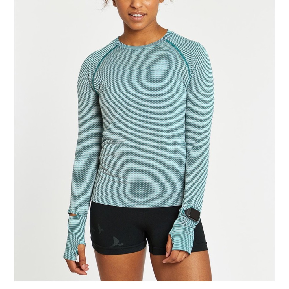 Oiselle flow long sleeve
